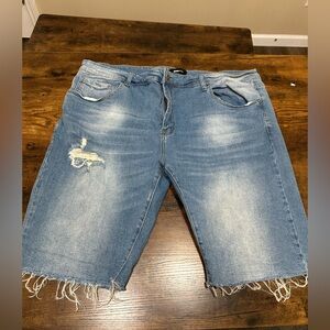 Fashion Nova Denim Shorts… Size 42